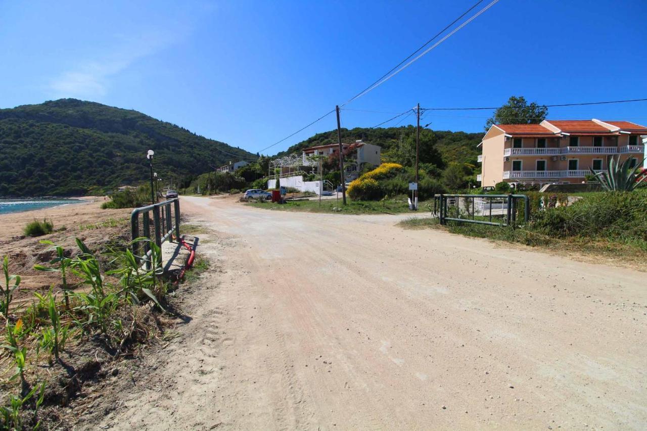 Апартаменти House Dimitri Agios Georgios Pagoi Corfu Айос-Єорйос-Пагон Екстер'єр фото